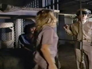 Jailhouse dziewczyny 1984 nas imbir lynn pełny film 35mm. | xhamster