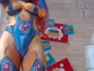 Kostümspielchen webkamera fräulein amateur neckerei mit dildo und anal