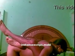 印度人 x 額定 夾 夾 vid 電影 (2)