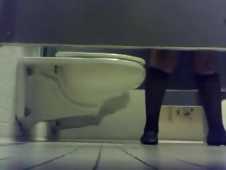College girls toilet spy